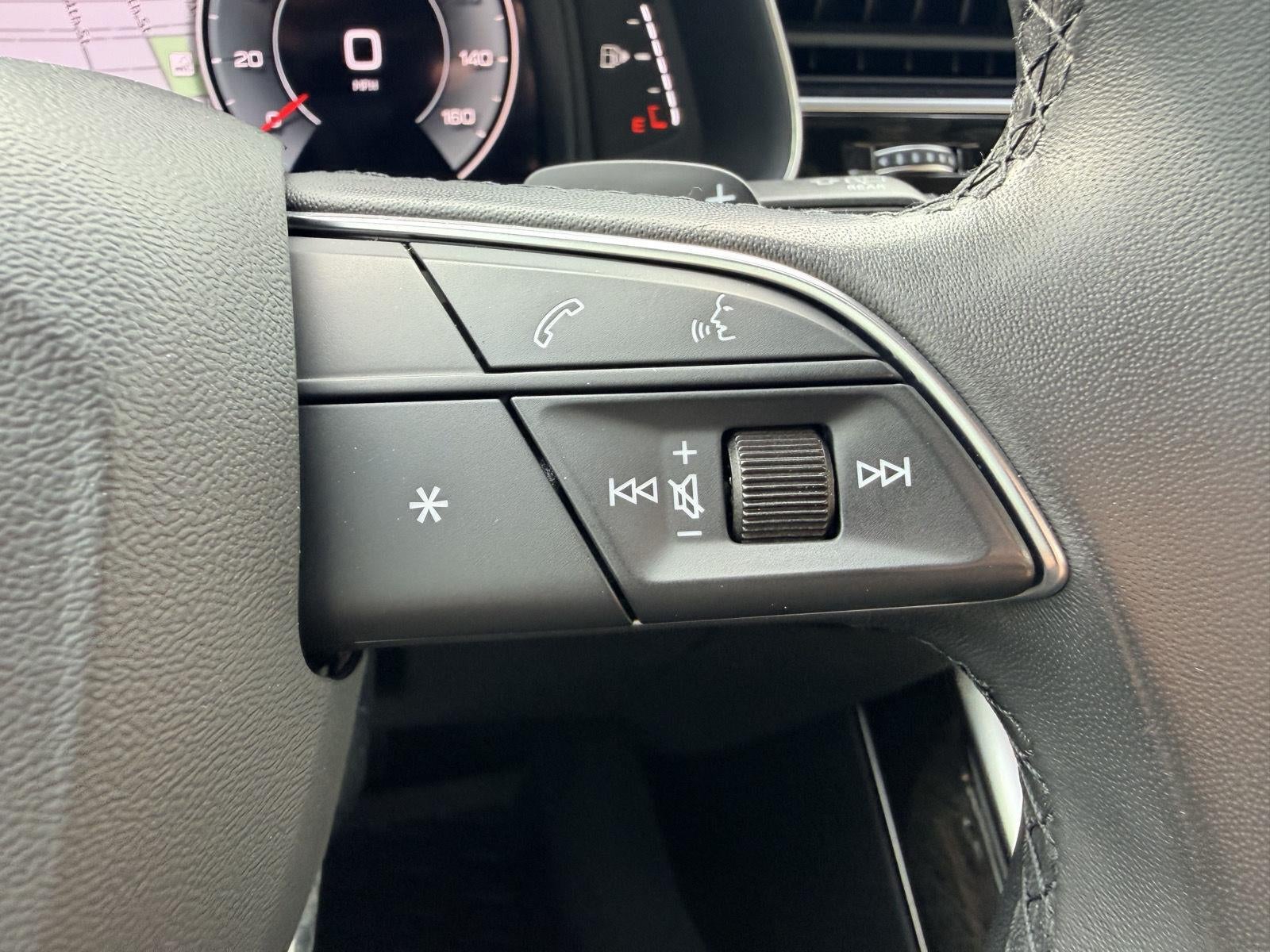 2023 Audi Q7 Premium