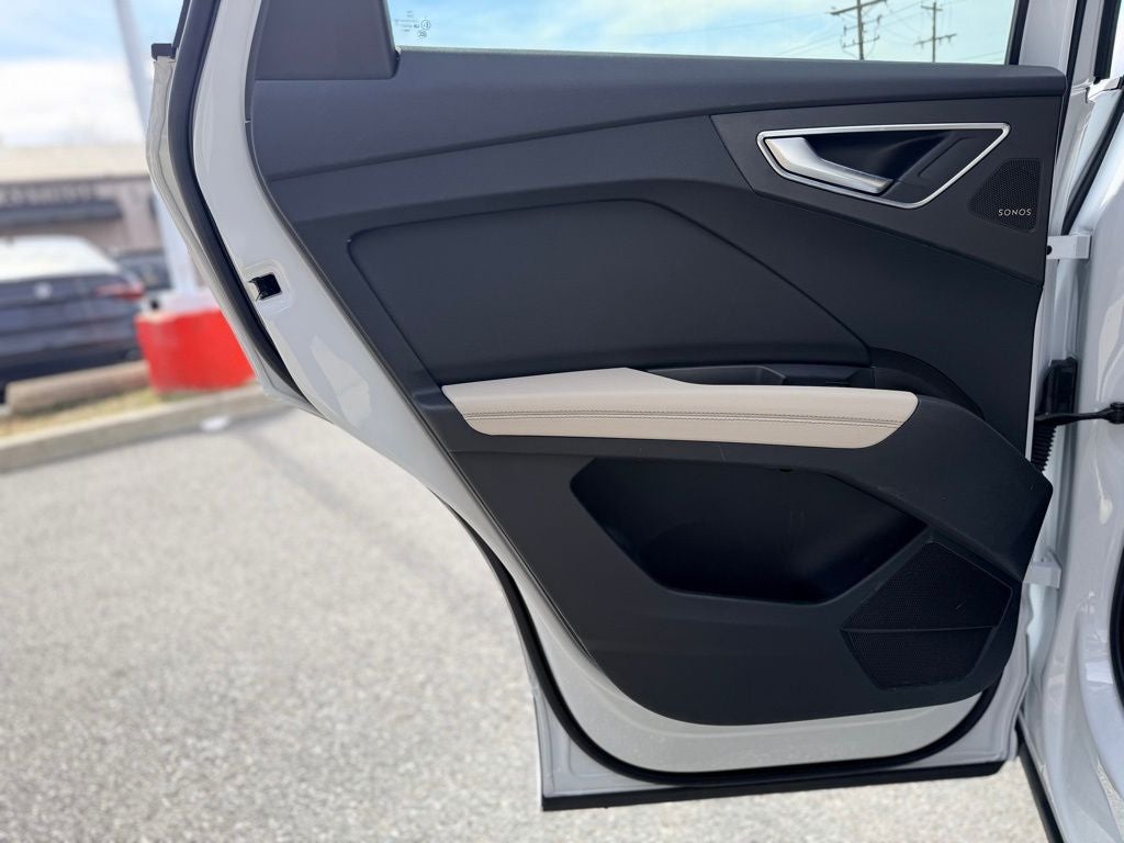 2024 Audi Q4 e-tron Premium Plus