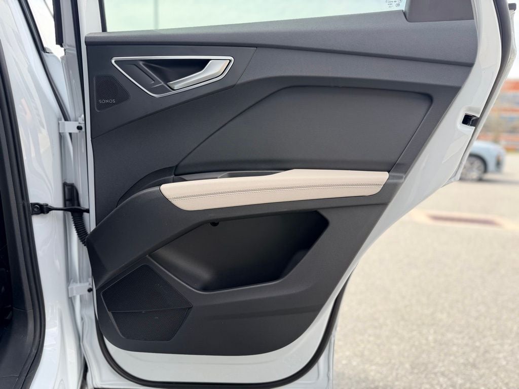 2024 Audi Q4 e-tron Premium Plus