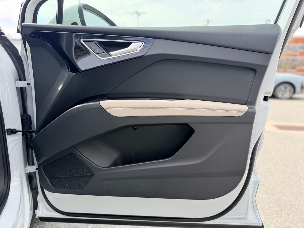 2024 Audi Q4 e-tron Premium Plus