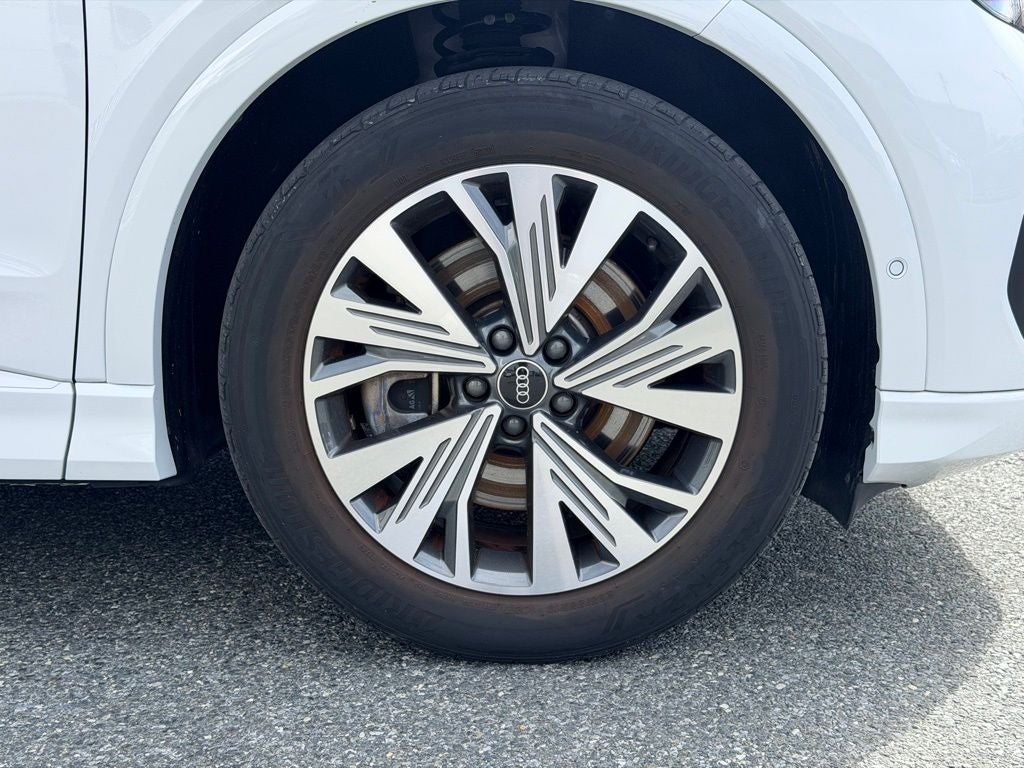 2024 Audi Q4 e-tron Premium Plus