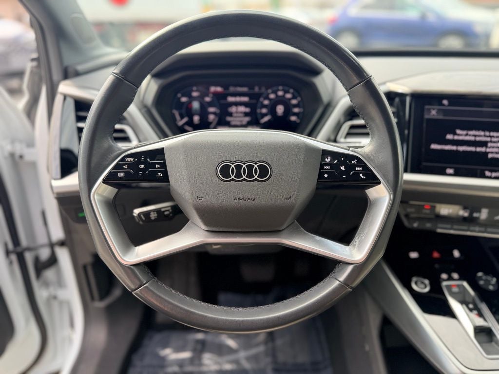 2024 Audi Q4 e-tron Premium Plus