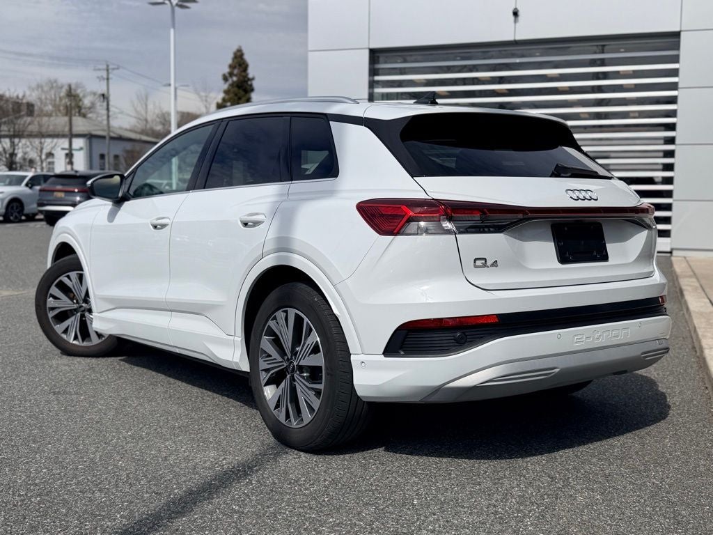 2024 Audi Q4 e-tron Premium Plus