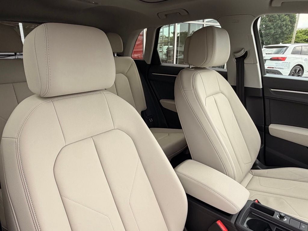 2020 Audi Q3 Premium Plus quattro