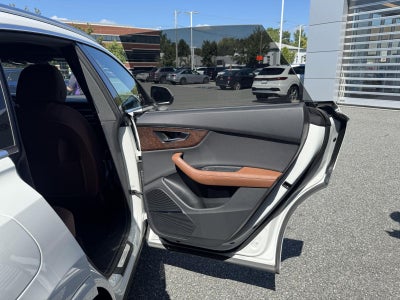 2024 Audi Q8 Premium Plus