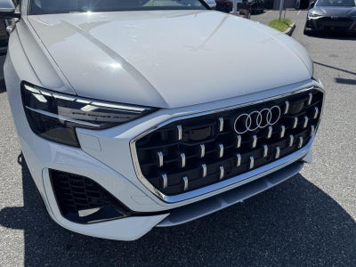 2024 Audi Q8 Premium Plus