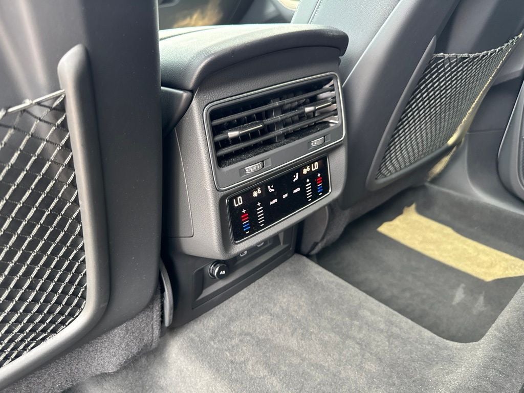2023 Audi Q8 55 Premium Plus quattro