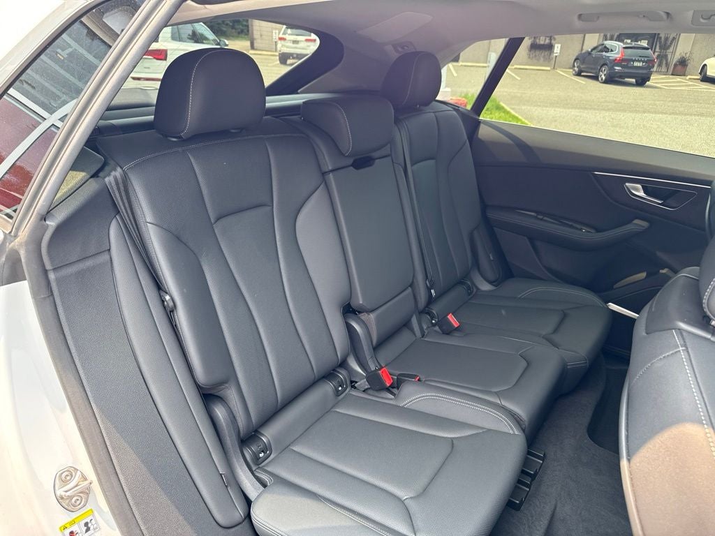 2023 Audi Q8 55 Premium Plus quattro