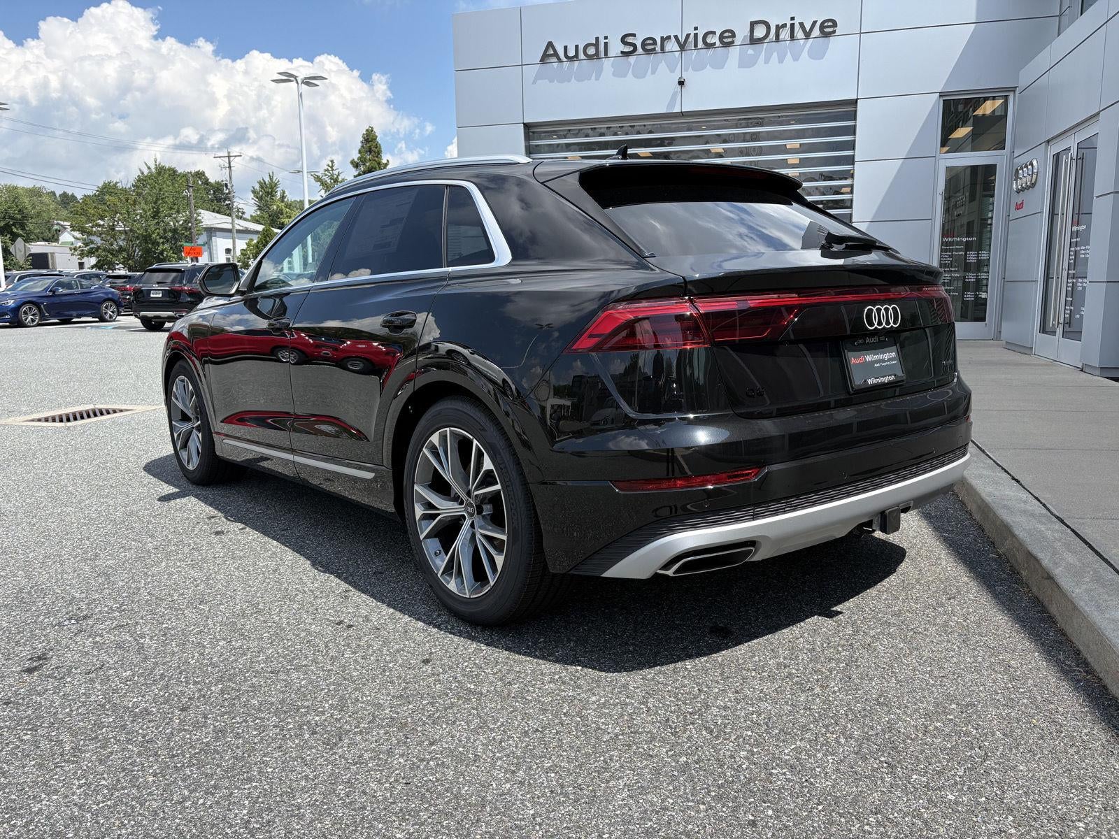 2026 Audi Q8 Premium Plus