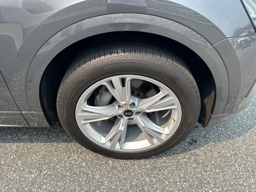 2023 Audi Q8 55 Premium Plus quattro