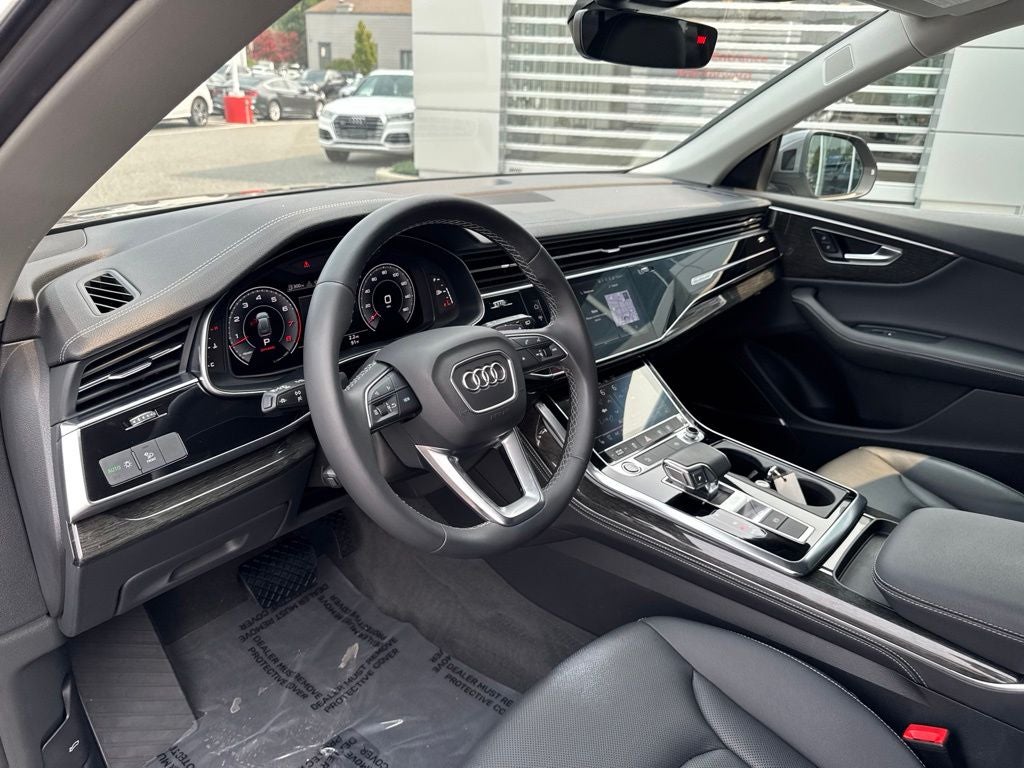 2023 Audi Q8 55 Premium Plus quattro