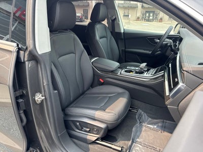 2023 Audi Q8 55 Premium Plus quattro