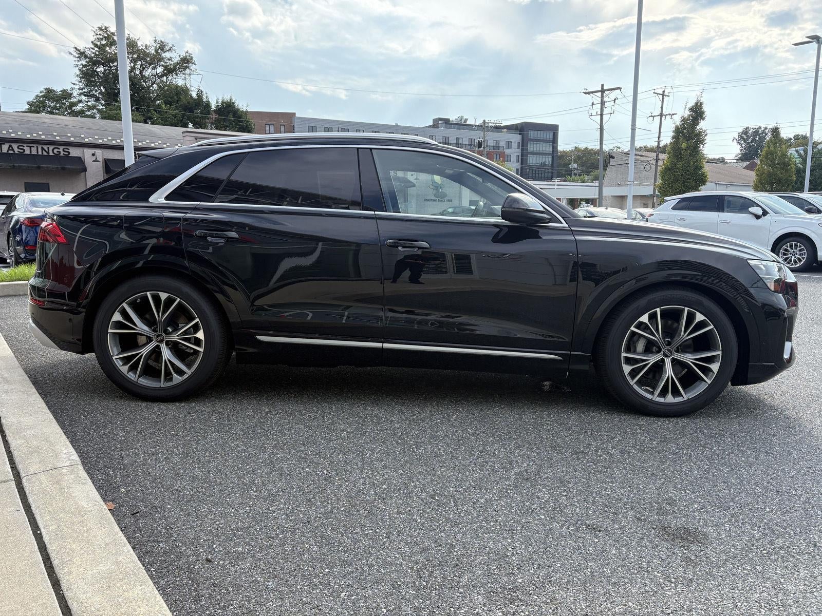 2026 Audi Q8 Premium Plus