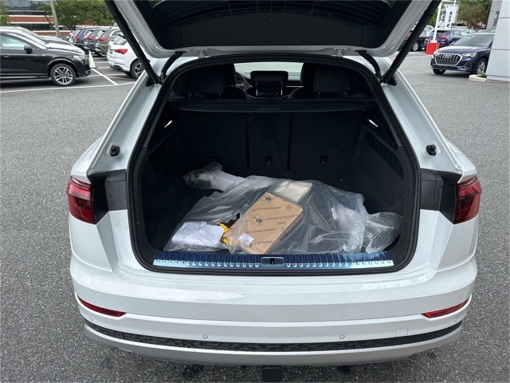 2025 Audi Q8 55 Premium Plus quattro