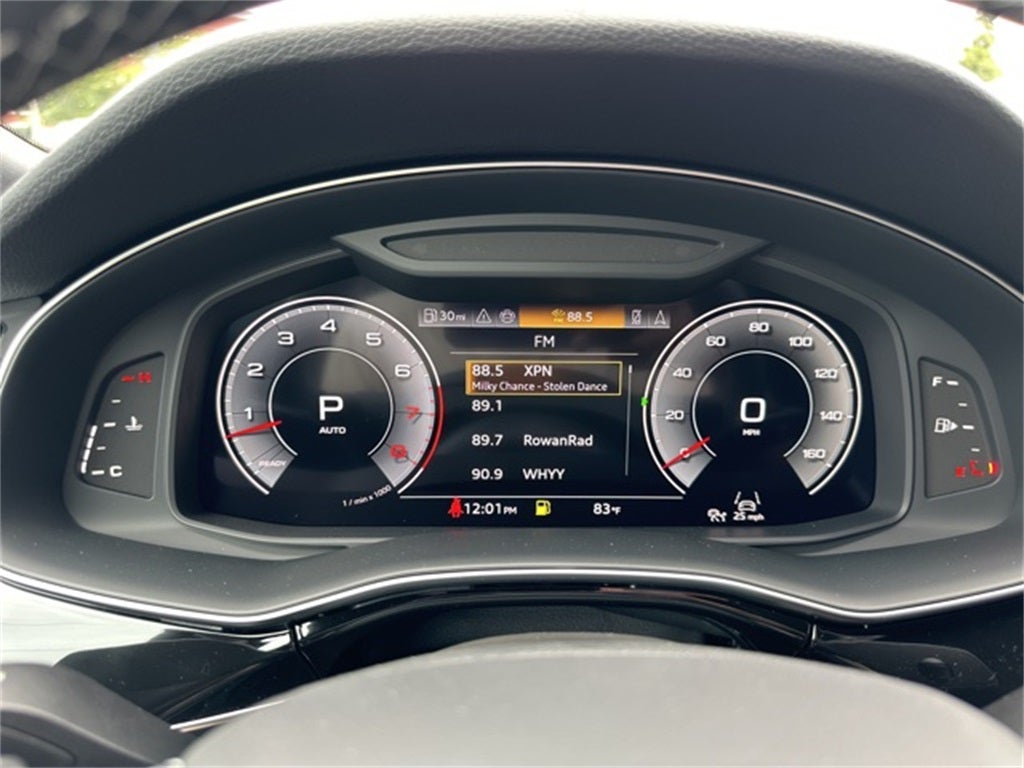 2025 Audi Q8 55 Premium Plus quattro