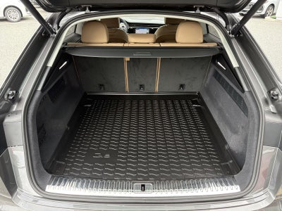 2026 Audi Q8 Premium Plus