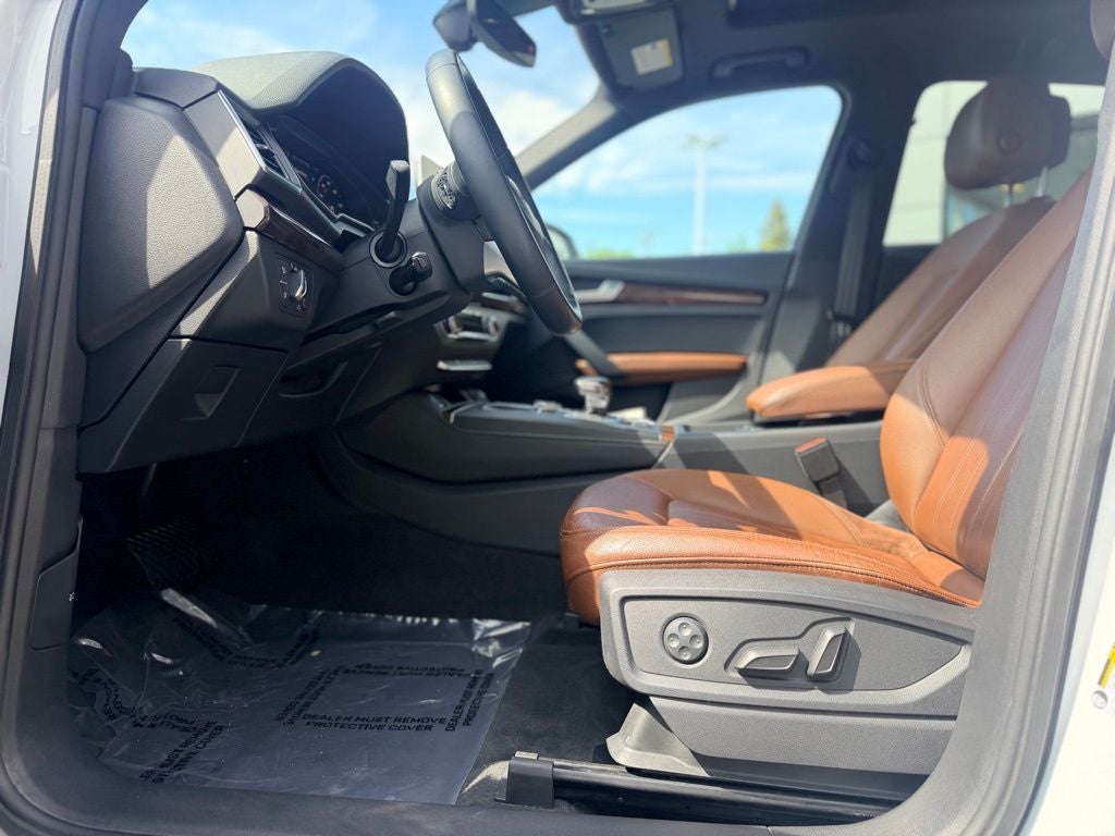 2020 Audi Q5 e 55 Premium Plus quattro