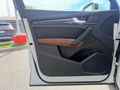 2020 Audi Q5 e 55 Premium Plus quattro
