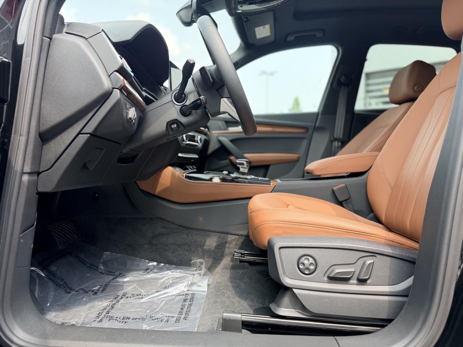 2023 Audi Q5 S line Premium Plus