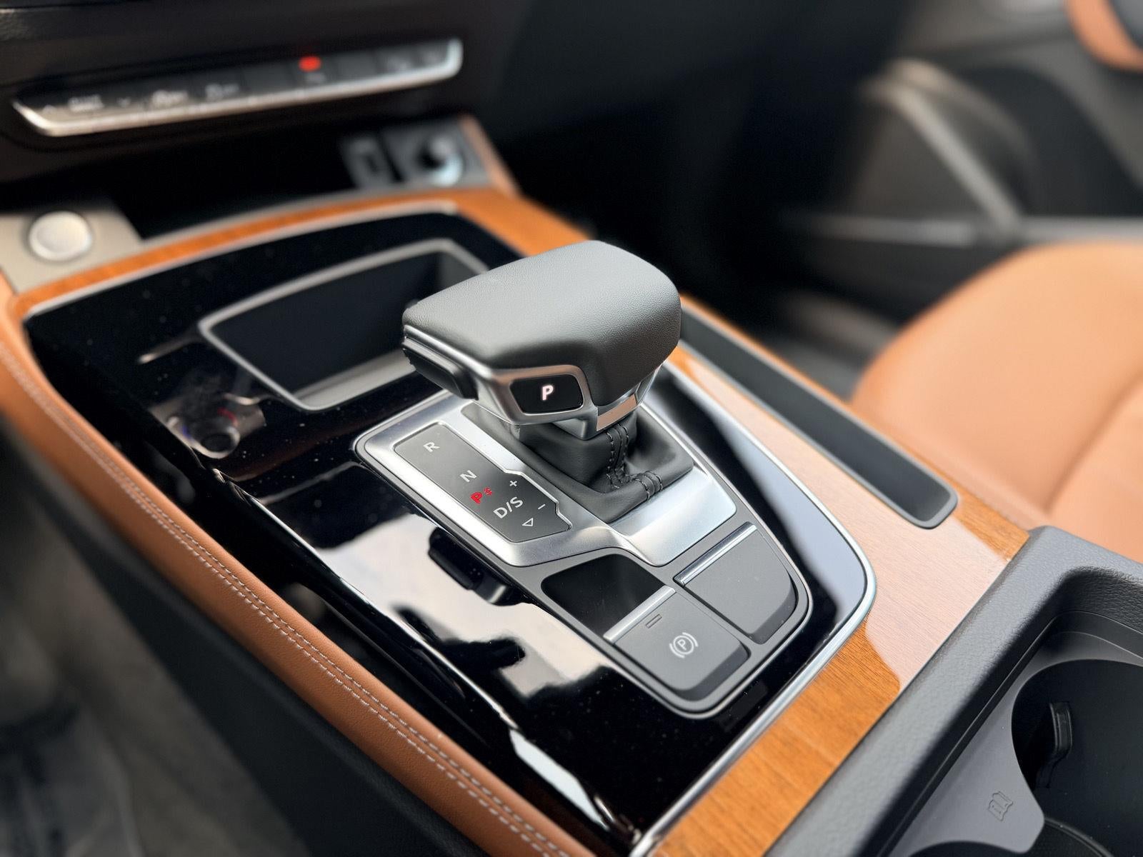 2023 Audi Q5 S line Premium Plus