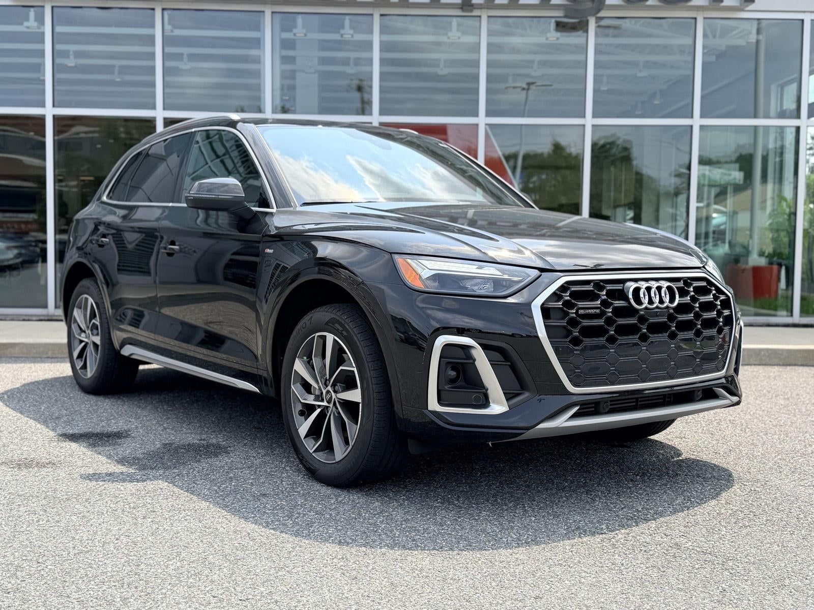2023 Audi Q5 S line Premium Plus