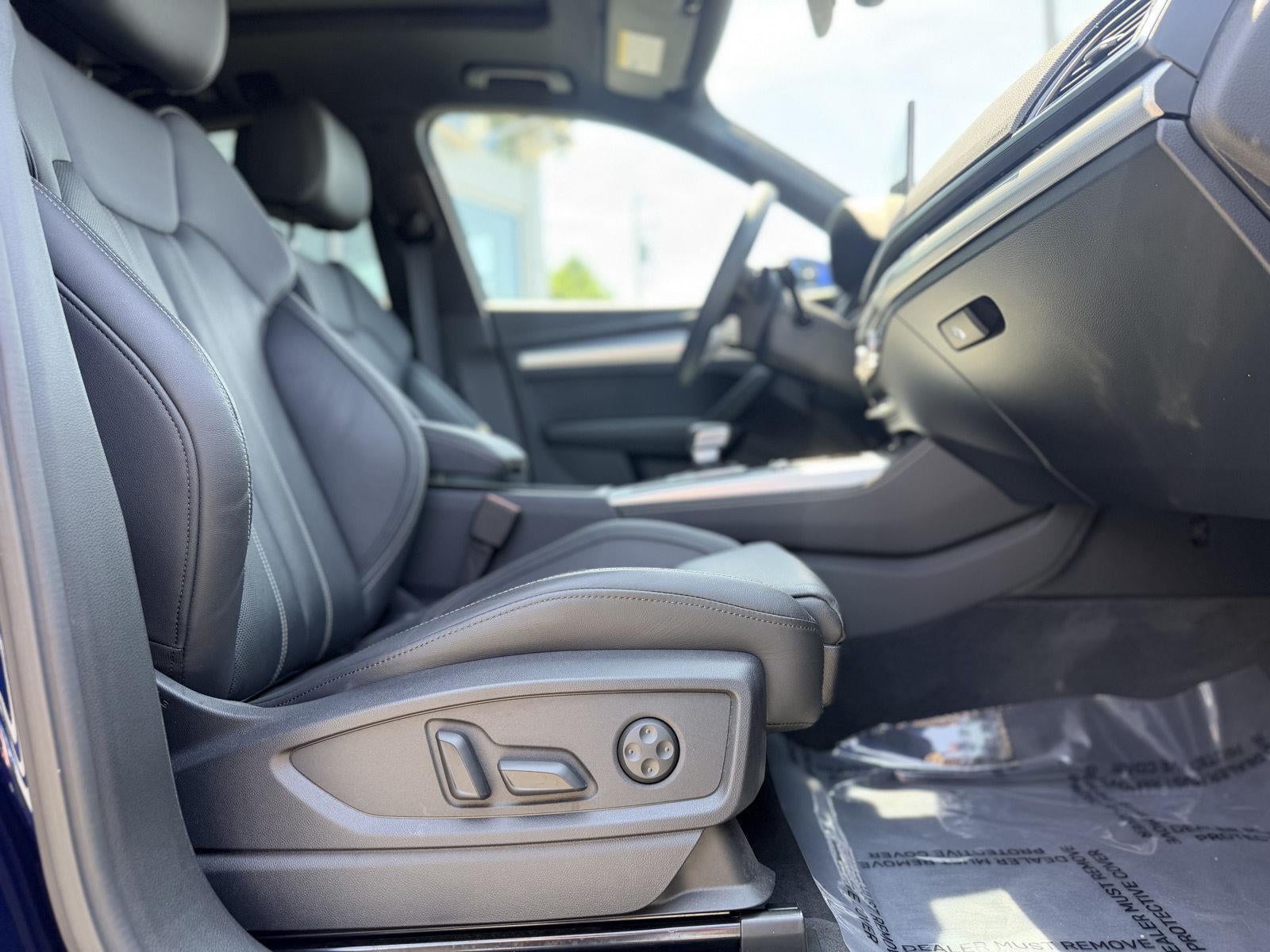 2024 Audi Q5 S line Premium Plus