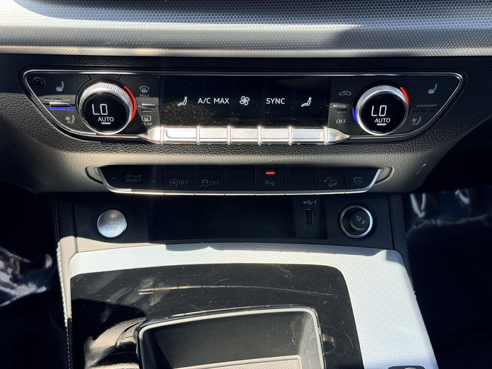 2024 Audi Q5 S line Premium Plus
