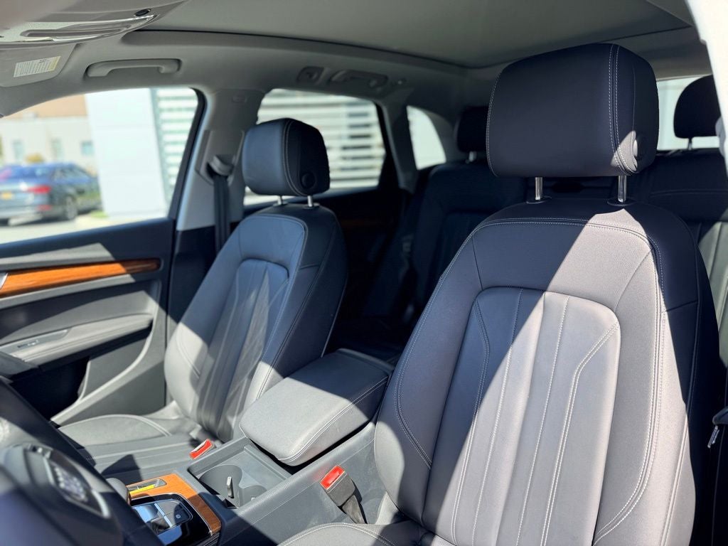 2023 Audi Q5 45 S line Premium Plus quattro