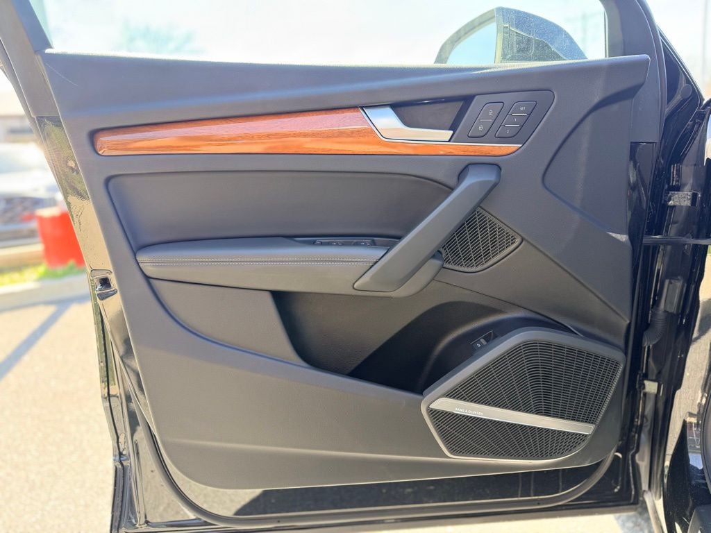 2023 Audi Q5 45 S line Premium Plus quattro