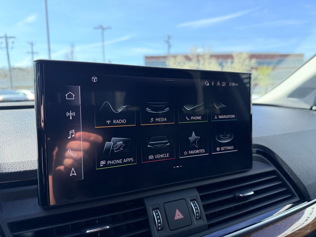 2023 Audi Q5 45 S line Premium Plus quattro