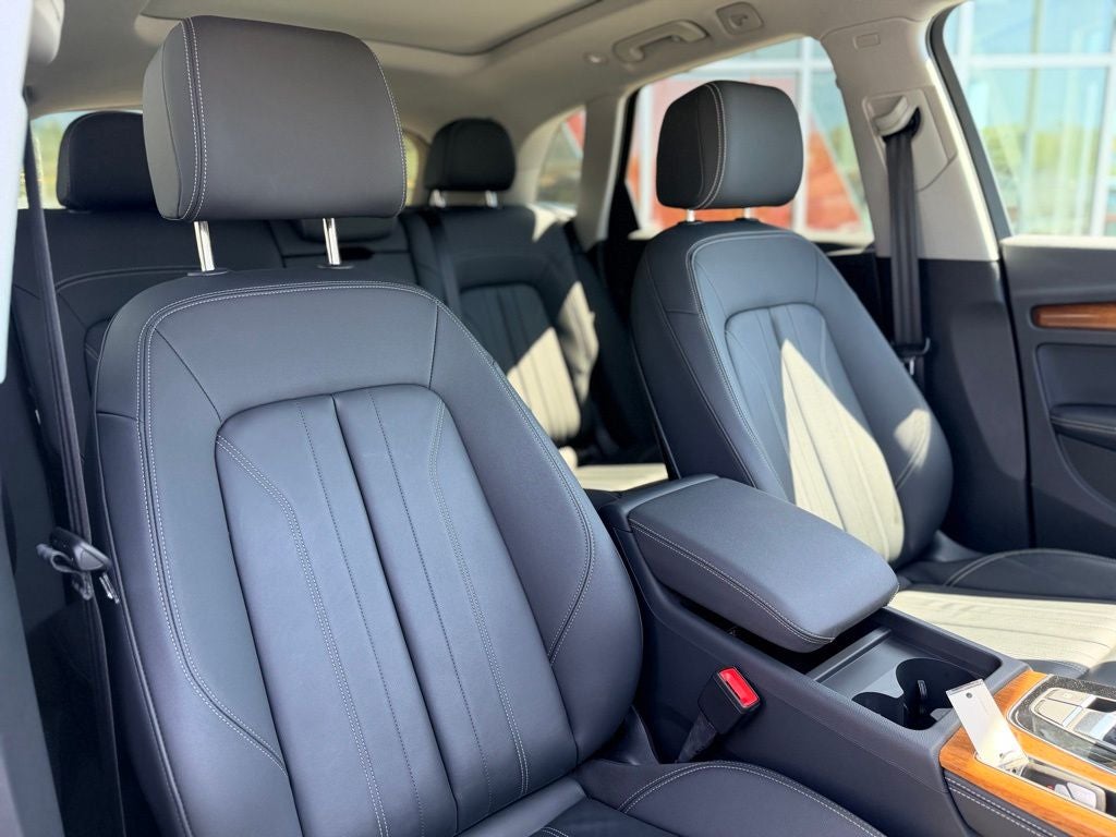 2023 Audi Q5 45 S line Premium Plus quattro