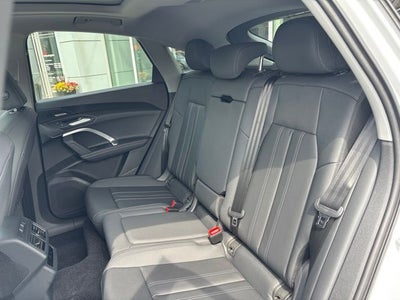 2026 Audi Q5 2.0T Premium Plus quattro