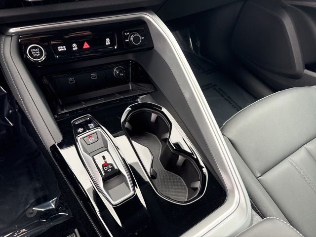 2026 Audi Q5 2.0T Premium Plus quattro