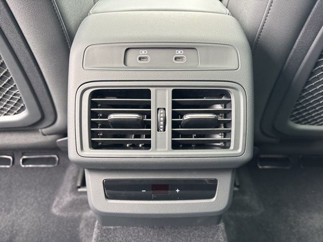 2026 Audi Q5 2.0T Premium Plus quattro