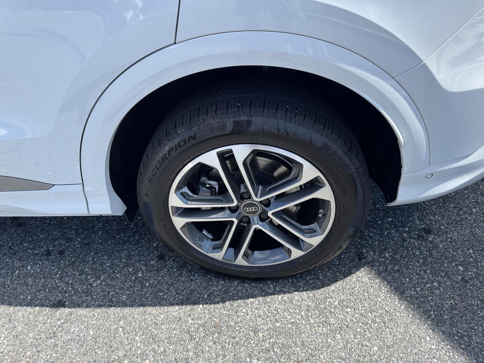 2025 Audi Q5 Sportback Premium Plus