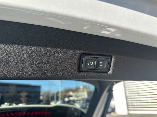 2025 Audi Q5 2.0T Premium Plus quattro