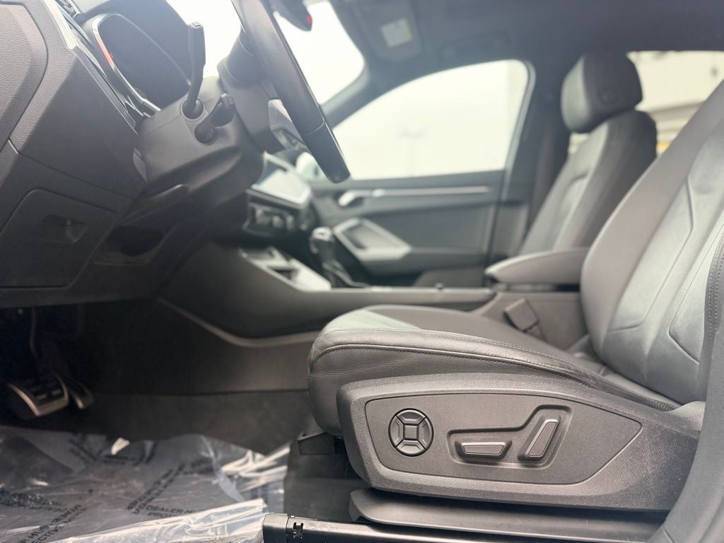 2020 Audi Q3 Premium Plus S line quattro