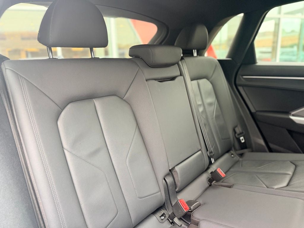 2020 Audi Q3 Premium Plus S line quattro