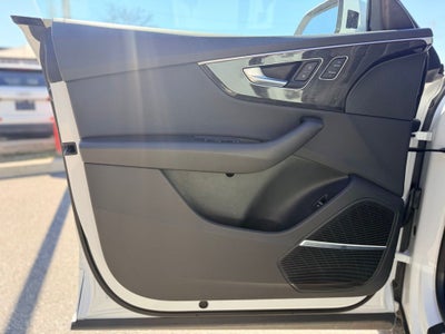 2021 Audi Q8 55 Premium Plus quattro