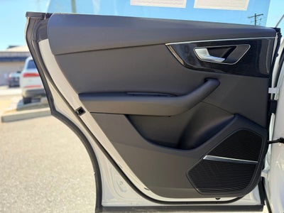 2021 Audi Q8 55 Premium Plus quattro