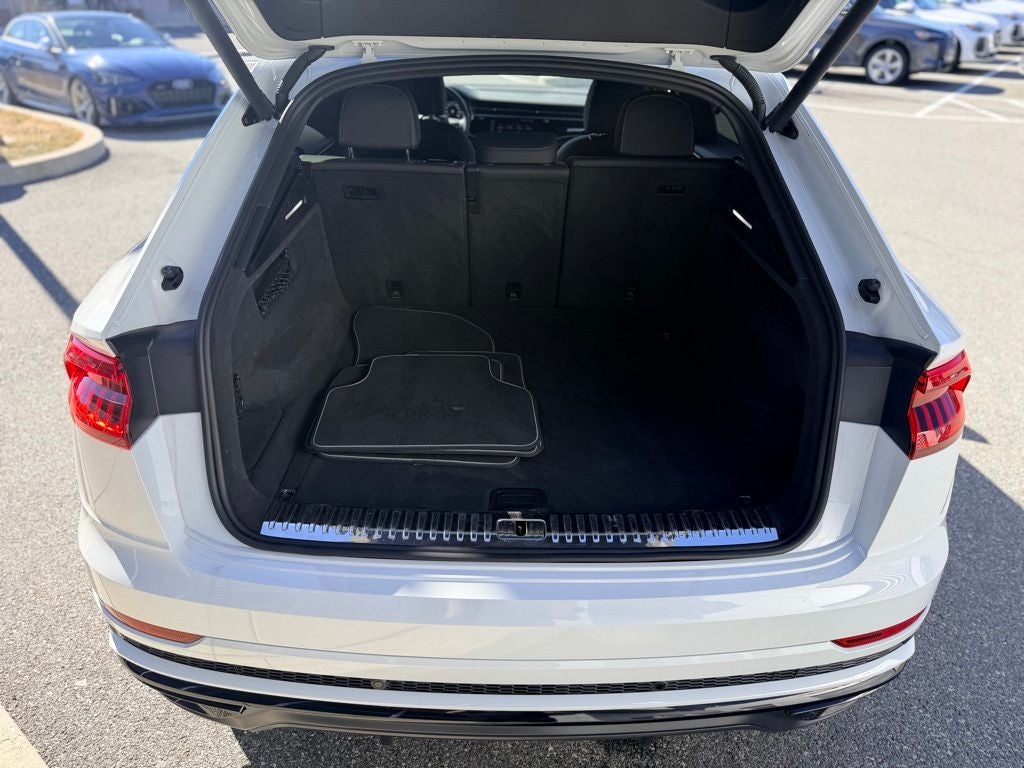 2021 Audi Q8 55 Premium Plus quattro