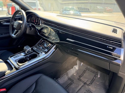 2021 Audi Q8 55 Premium Plus quattro