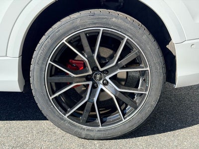 2021 Audi Q8 55 Premium Plus quattro