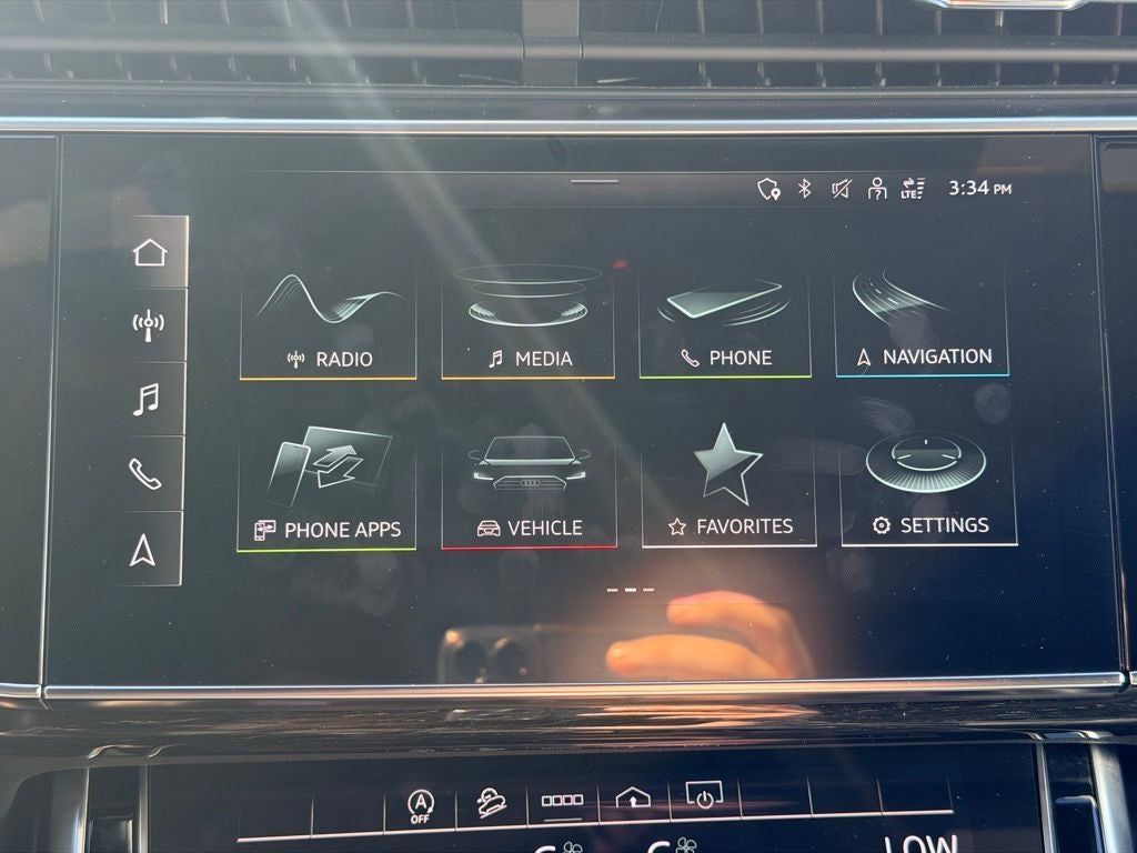 2021 Audi Q8 55 Premium Plus quattro