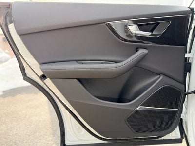 2025 Audi Q8 55 Premium Plus quattro