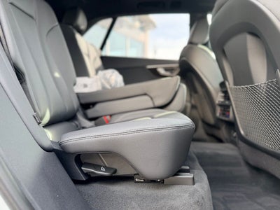 2025 Audi Q8 55 Premium Plus quattro