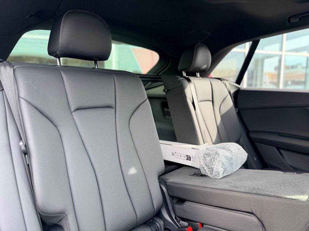 2025 Audi Q8 55 Premium Plus quattro