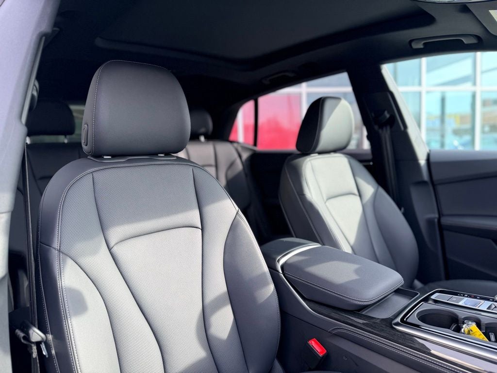 2025 Audi Q8 55 Premium Plus quattro