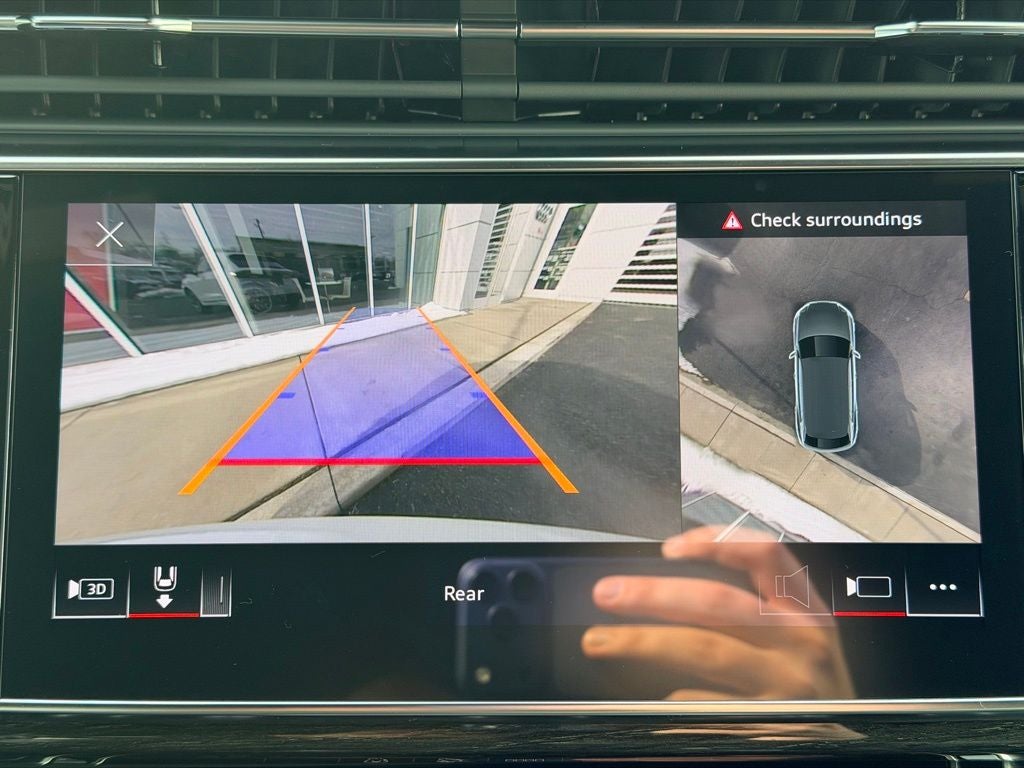 2025 Audi Q8 55 Premium Plus quattro