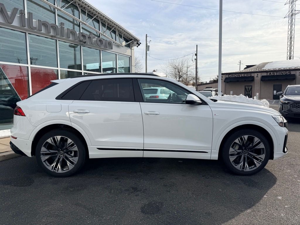 2025 Audi Q8 55 Premium Plus quattro
